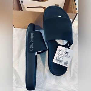 lululemon Restfeel Black Slide Sandals with Logo Strap